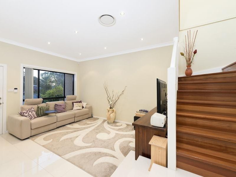 1a Fox Crescent, Padstow NSW 2211