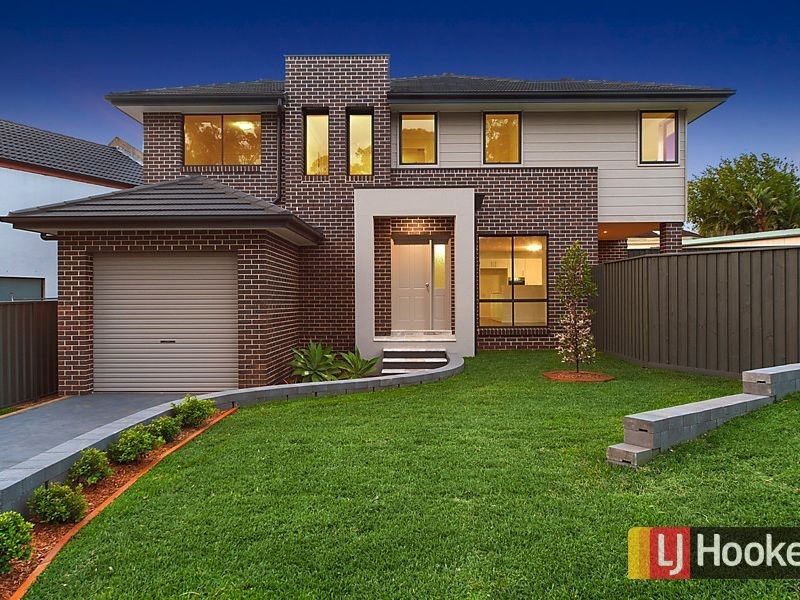 93b Thomas Street, Picnic Point NSW 2213