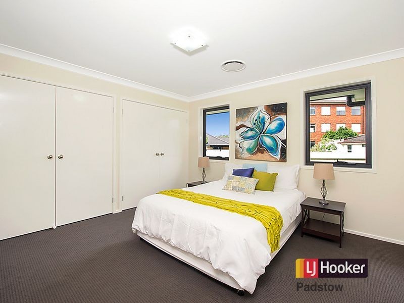 93b Thomas Street, Picnic Point NSW 2213