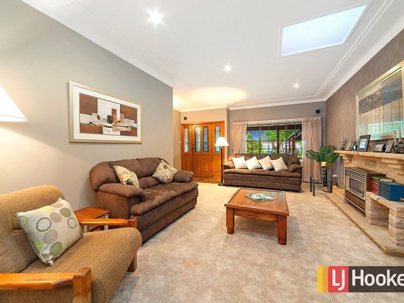 11 Irene Street, Panania NSW 2213