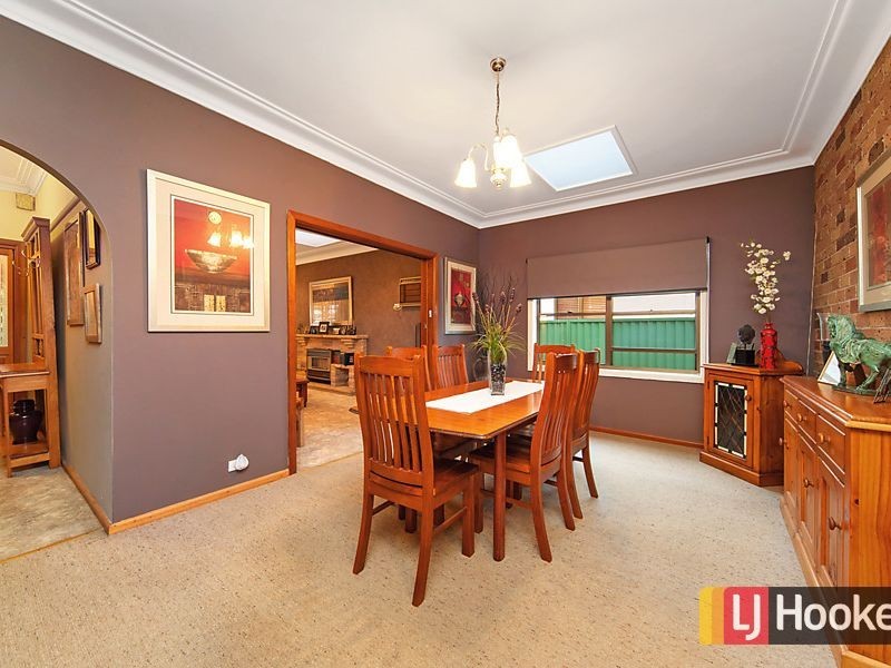 11 Irene Street, Panania NSW 2213