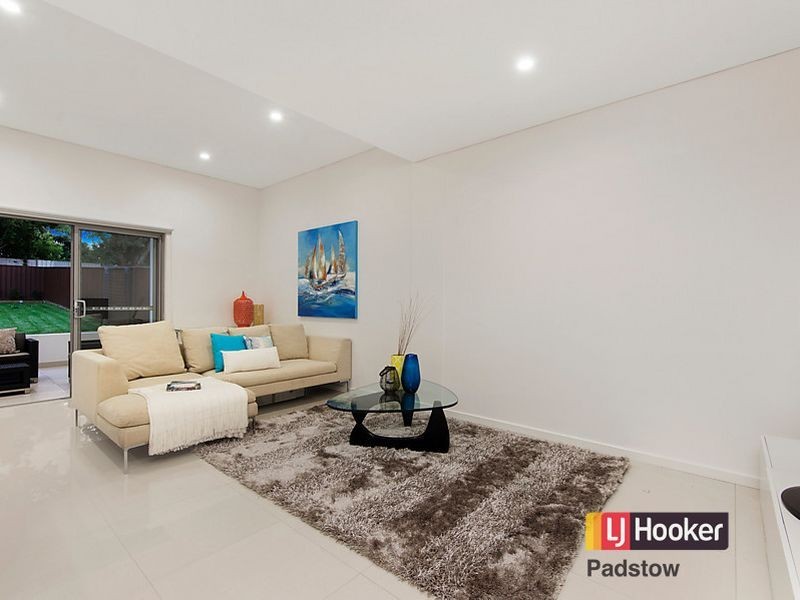 31 Tompson Road, Revesby NSW 2212
