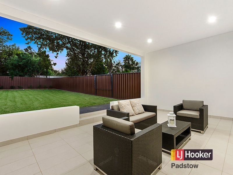 31 Tompson Road, Revesby NSW 2212