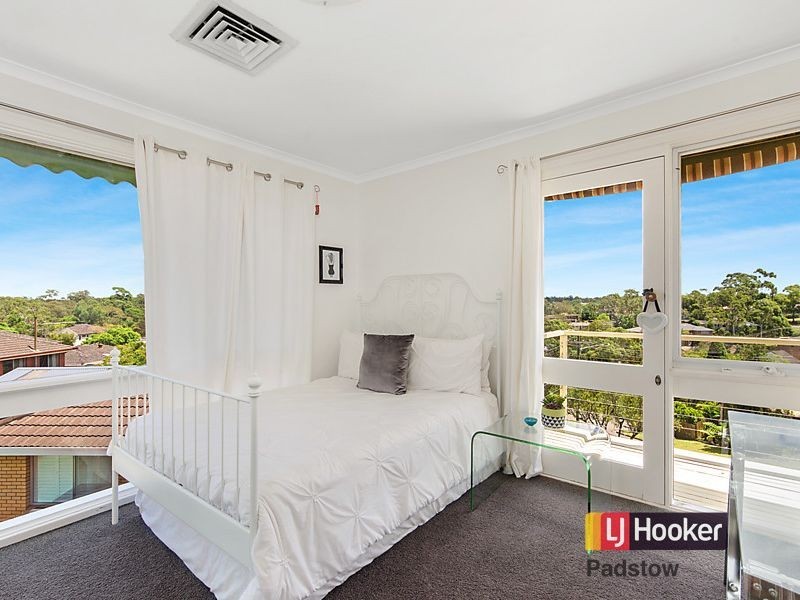 5 Oatley Place, Padstow Heights NSW 2211