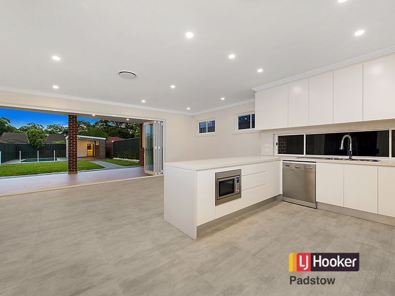 90a Victor Avenue, Picnic Point NSW 2213