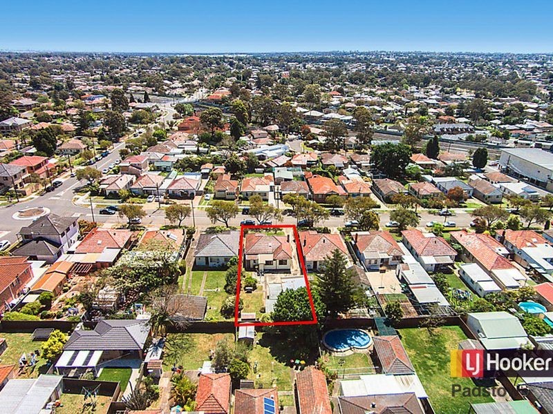 111 Howard Road, Padstow NSW 2211