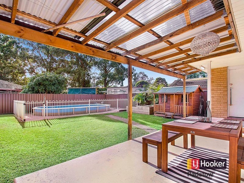 11 Ruthven Avenue, Milperra NSW 2214