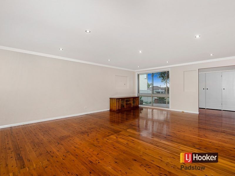 2b Kennedy Street, Panania NSW 2213