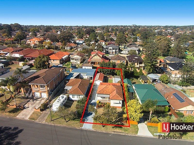 35 Spring Street, Padstow NSW 2211