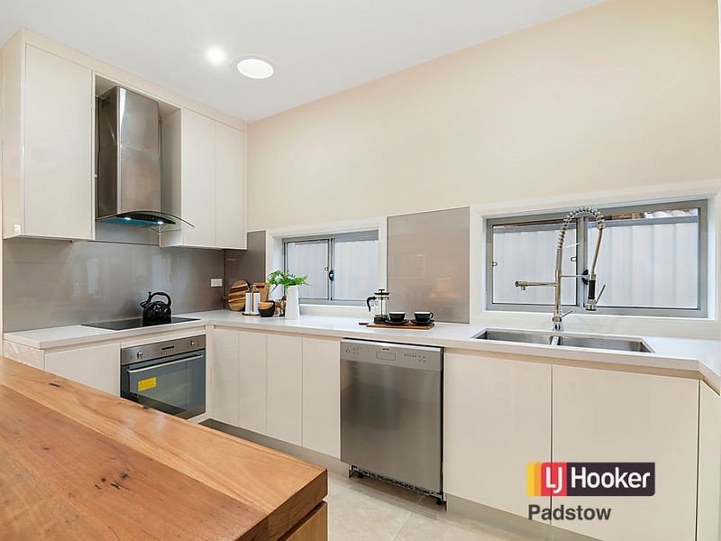 22a Taloma Street, Picnic Point NSW 2213