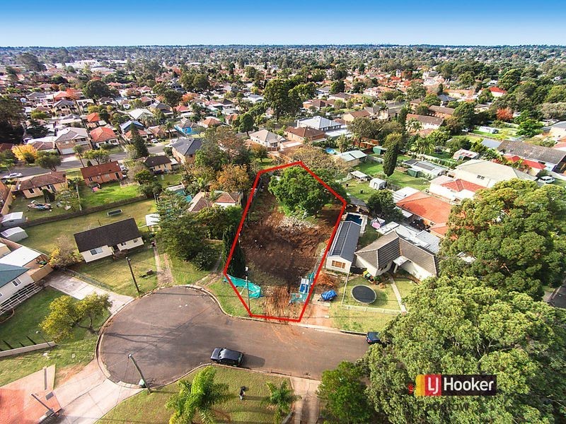 4 Melinga Place, Revesby NSW 2212