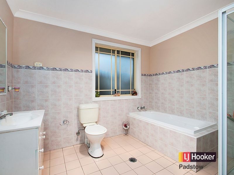 2/48 Dilke Road, Padstow Heights NSW 2211