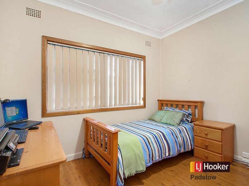 29 Doris Street, Picnic Point NSW 2213