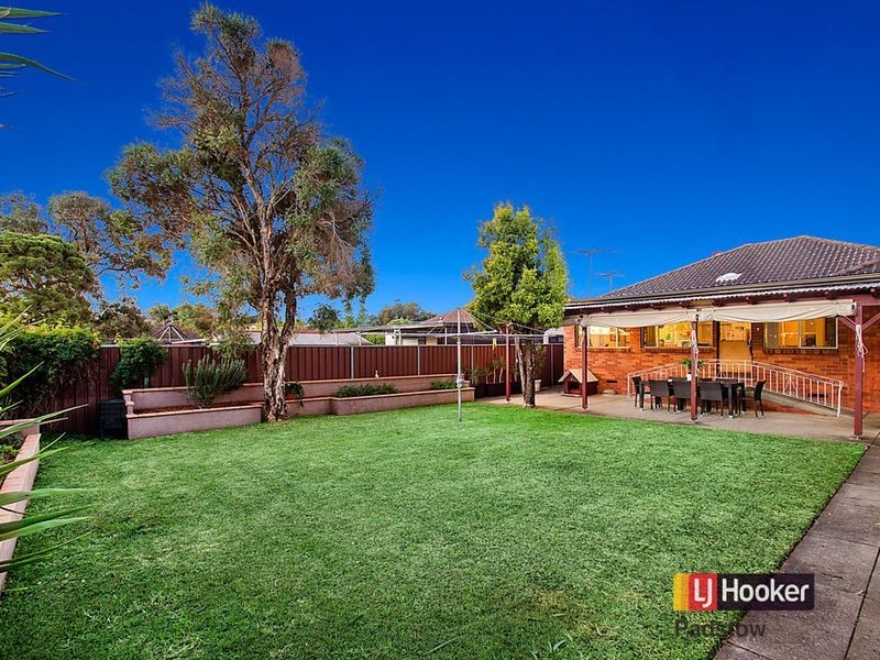 9 Alliance Avenue, Revesby NSW 2212