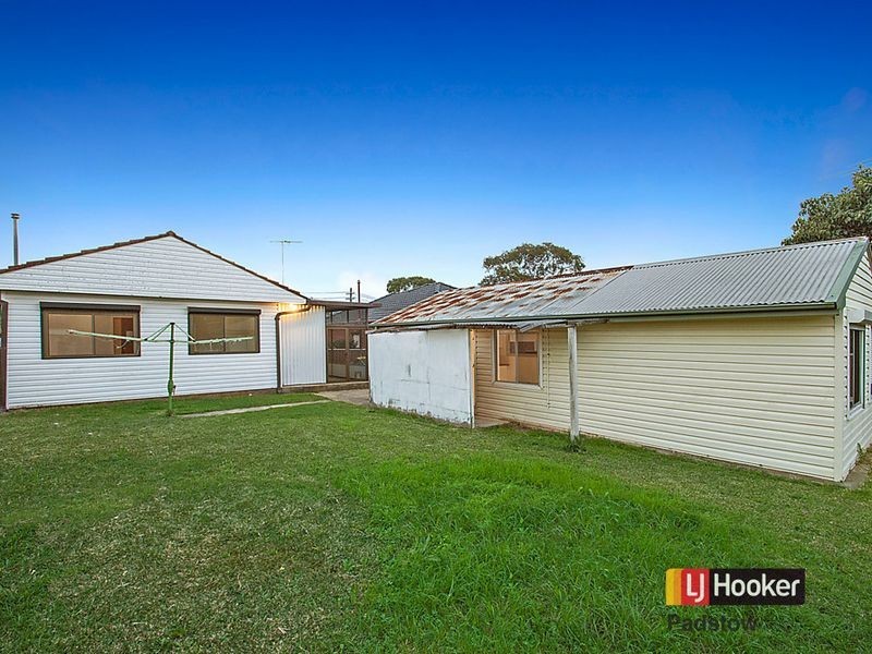 9 Kiama Street, Padstow NSW 2211