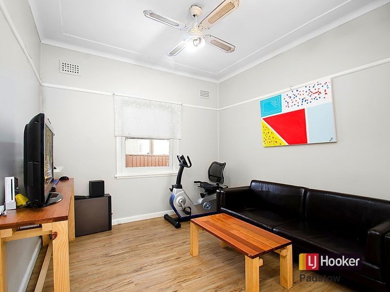 20 Sherwood Street, Revesby NSW 2212