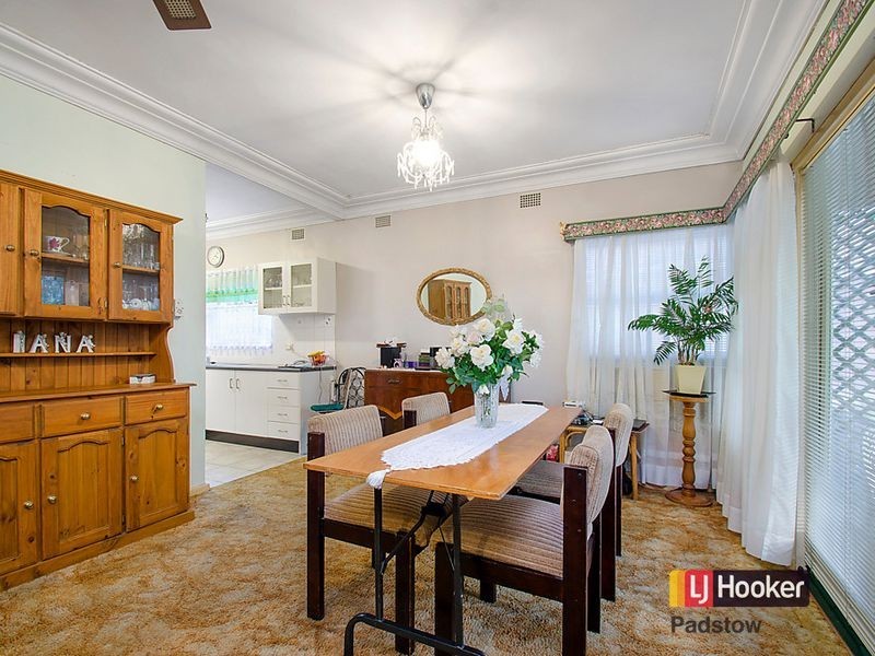 7 Breasley Avenue, Yagoona NSW 2199