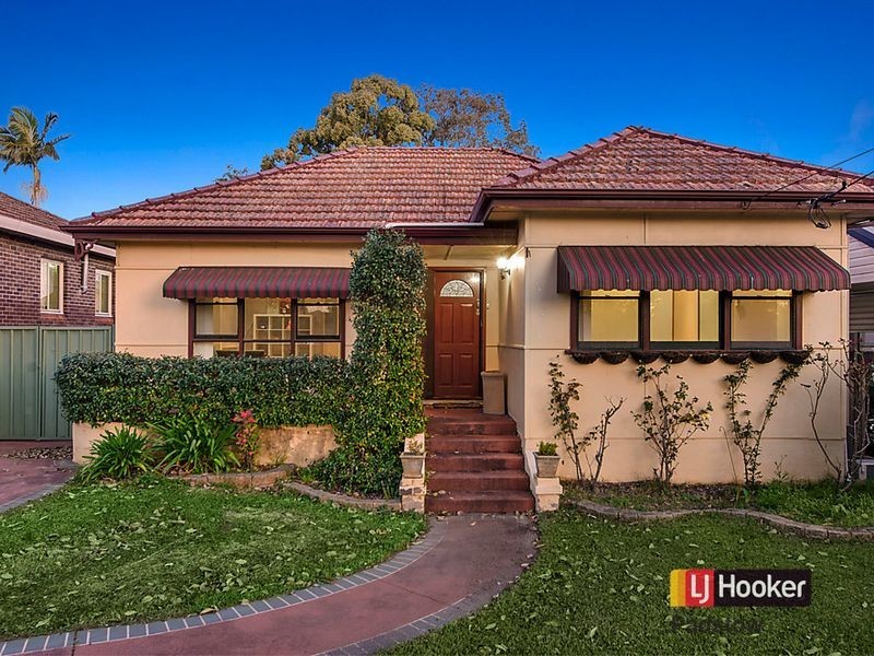 55 McGirr Street, Padstow NSW 2211