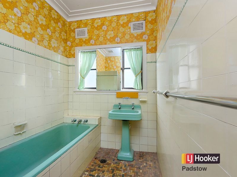 8 Gloucester Avenue, Padstow NSW 2211