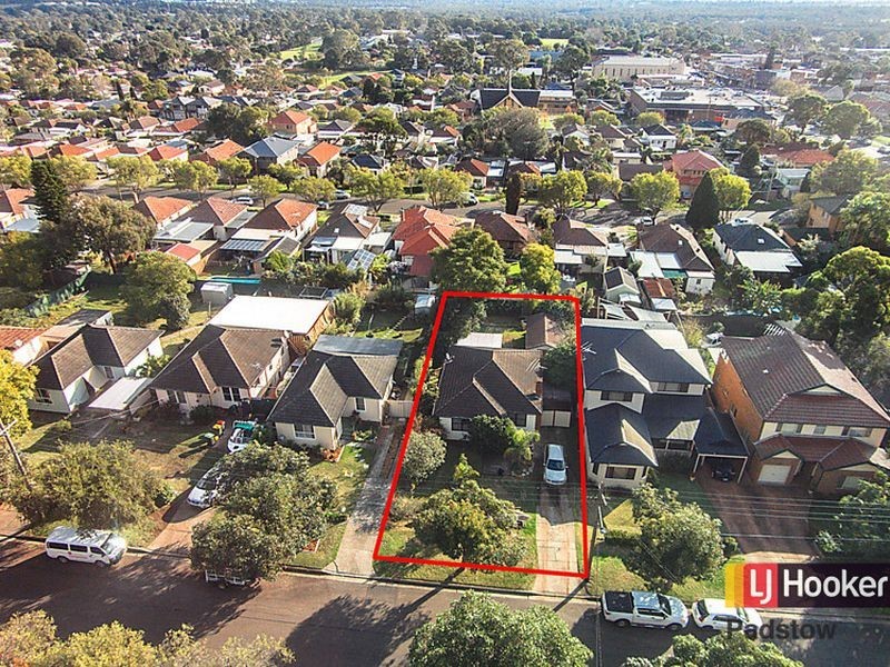 34 Hinemoa Street, Panania NSW 2213