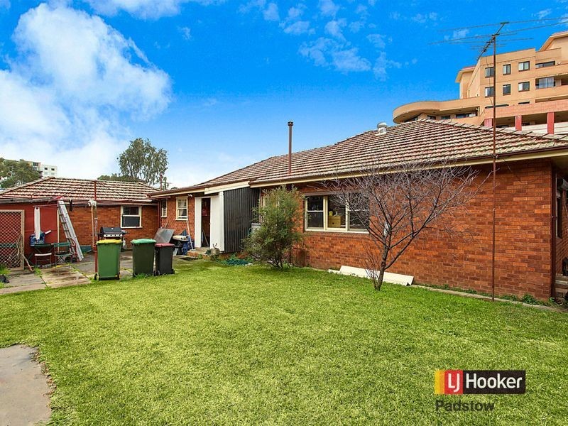 4 Cross Street, Bankstown NSW 2200