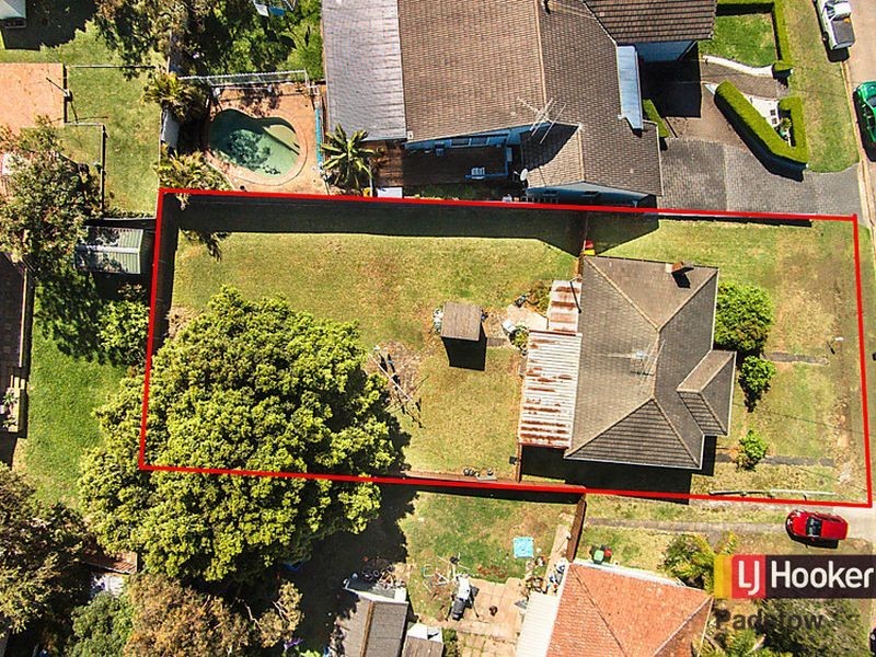 10 Fewtrell Avenue, Revesby Heights NSW 2212