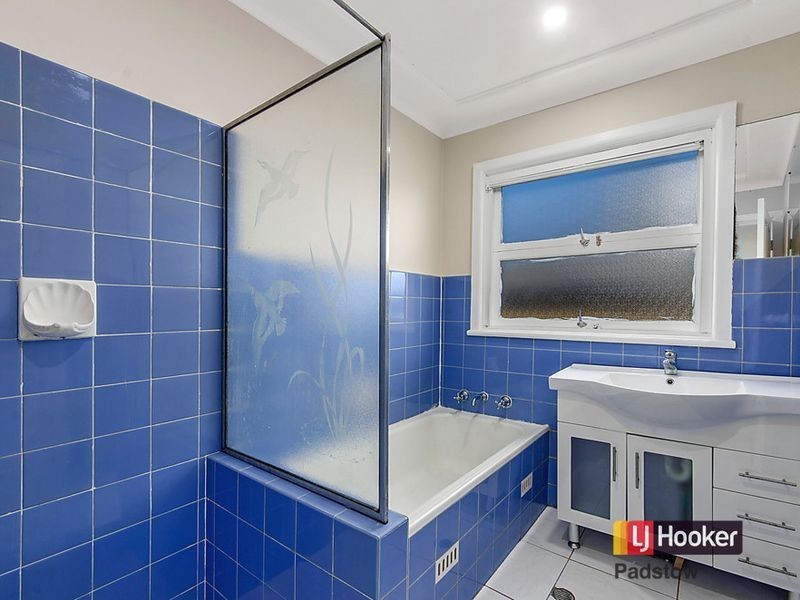 115 Picnic Point Road, Picnic Point NSW 2213