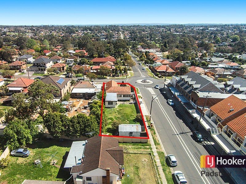 133 Faraday Road, Padstow NSW 2211