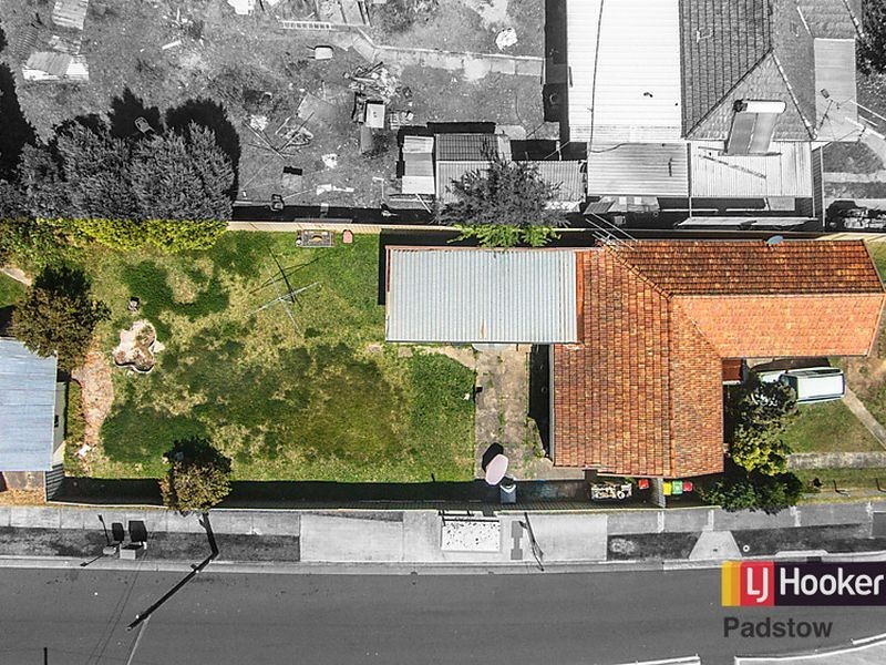 133 Faraday Road, Padstow NSW 2211