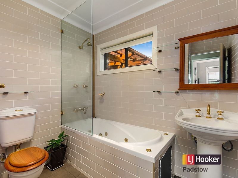 51 Sandakan Road, Revesby Heights NSW 2212