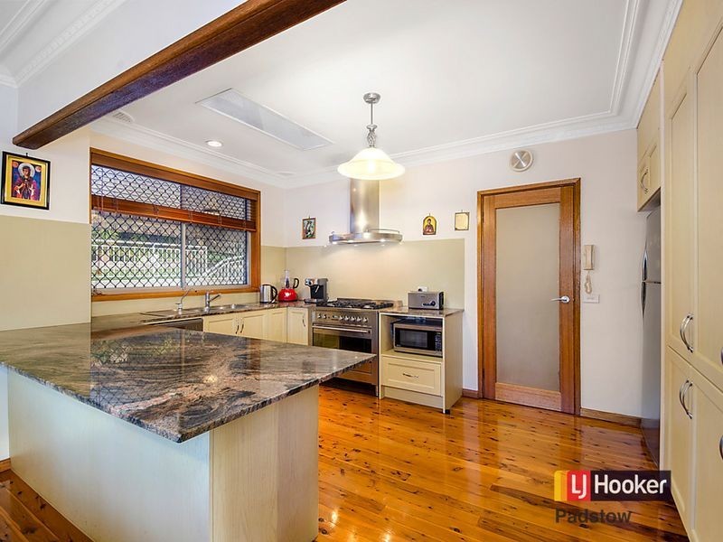 41 Richardson Avenue, Padstow Heights NSW 2211