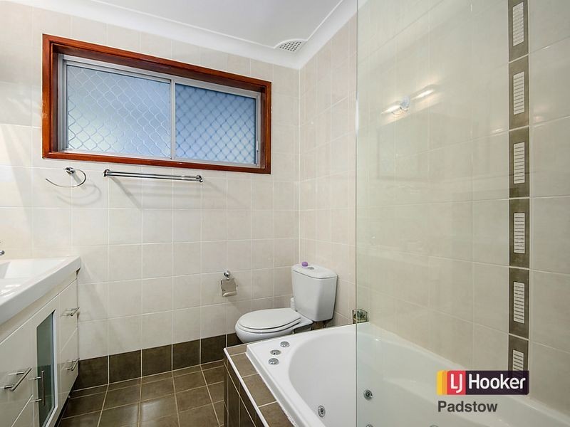 41 Richardson Avenue, Padstow Heights NSW 2211