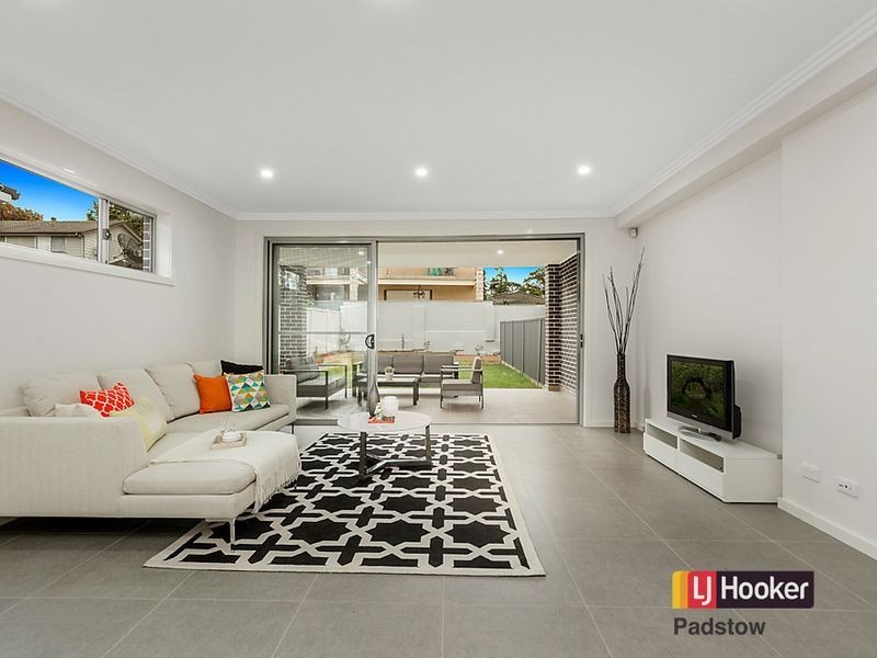 18 Queensbury Road, Padstow Heights NSW 2211