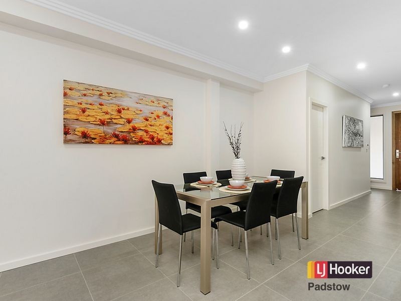 18 Queensbury Road, Padstow Heights NSW 2211