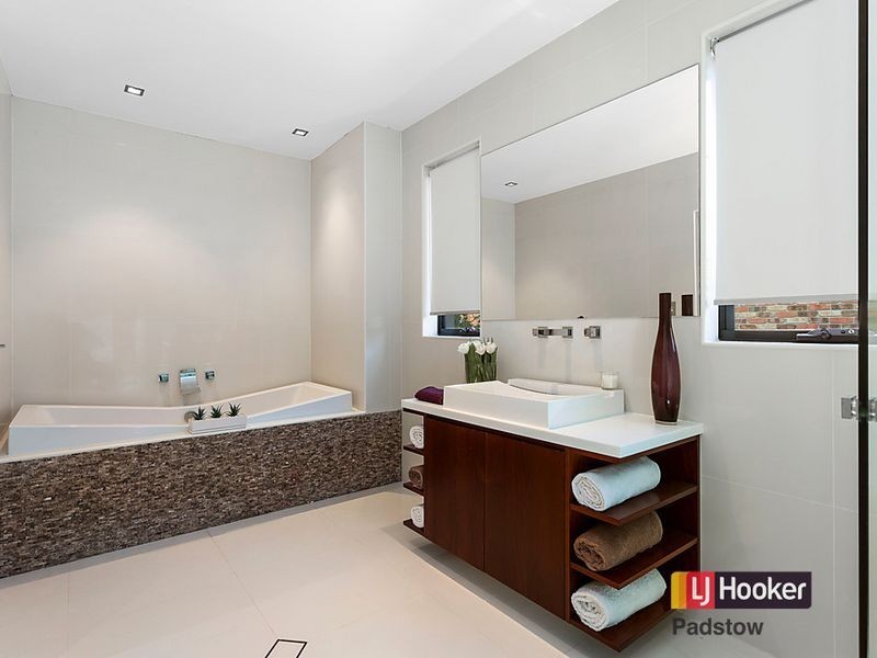 18 Windsor Road, Padstow NSW 2211