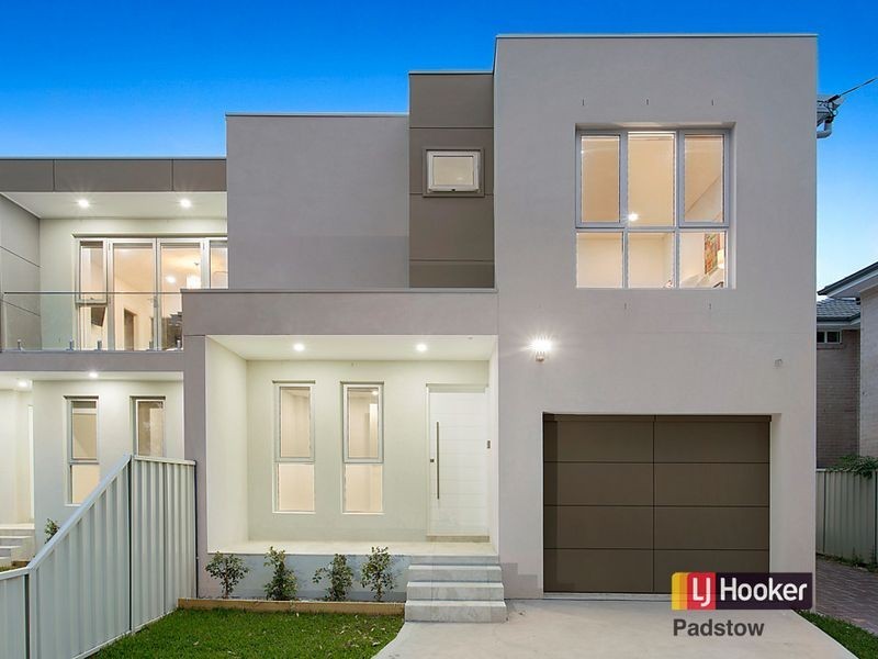 911b Henry Lawson Drive, Picnic Point NSW 2213