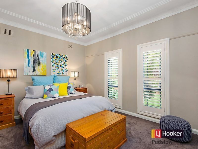 14 Rivenoak Avenue, Padstow NSW 2211