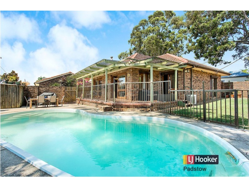 6 Brunton Street, Panania NSW 2213