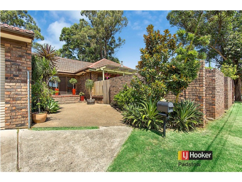 6 Brunton Street, Panania NSW 2213