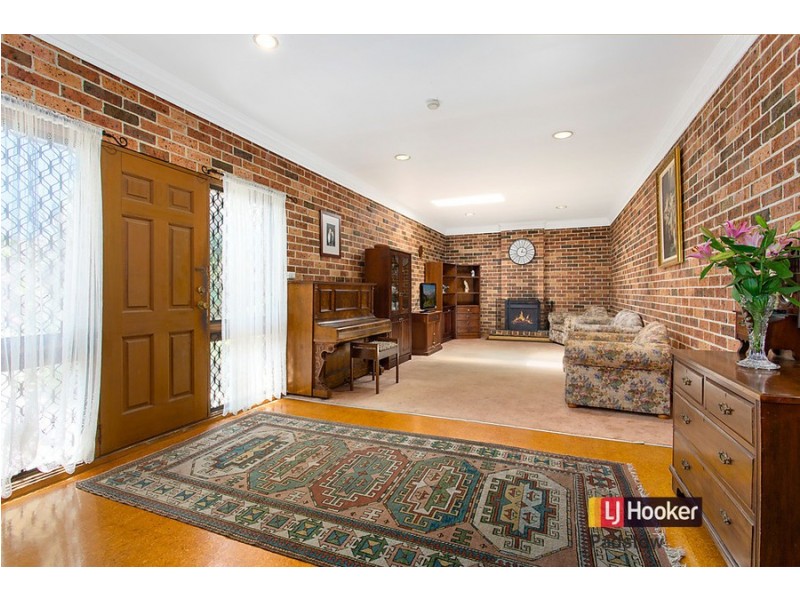 6 Brunton Street, Panania NSW 2213