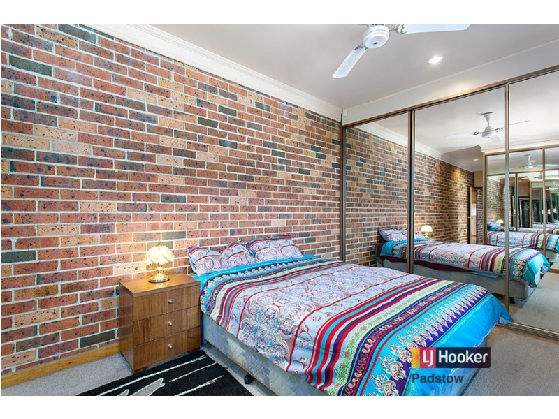 6 Brunton Street, Panania NSW 2213