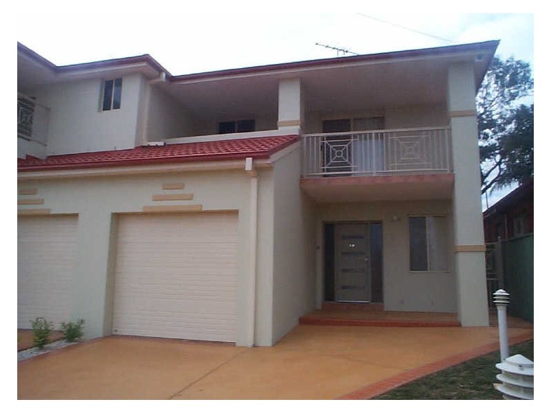 1b Gowlland Parade, Panania NSW 2213