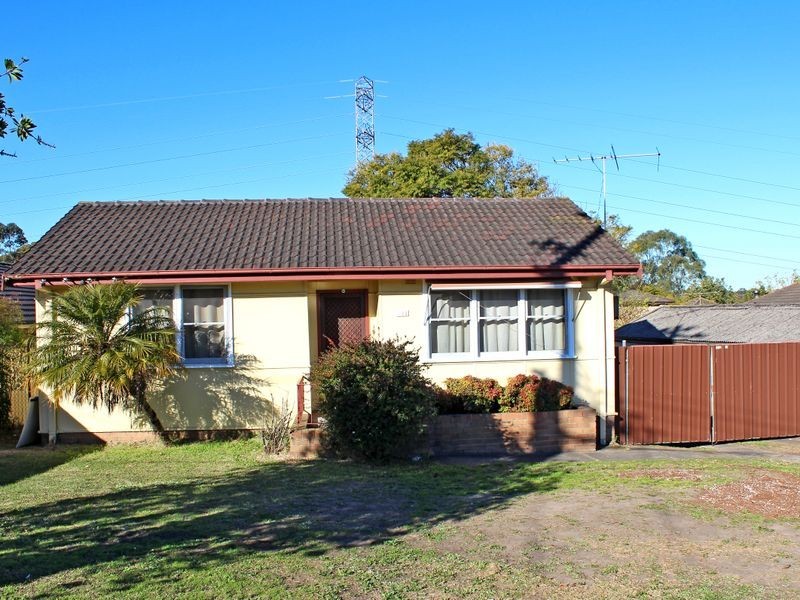 223 Davies Road, Padstow NSW 2211