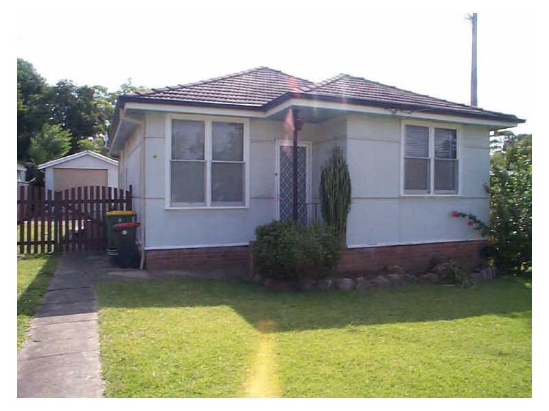 41 Hodgkinson Avenue, Panania NSW 2213
