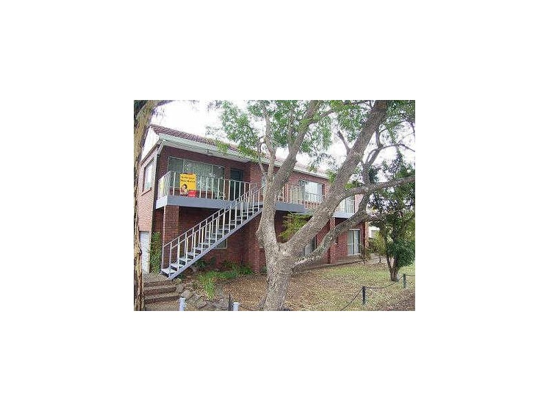 108 Kennedy Street, Picnic Point NSW 2213