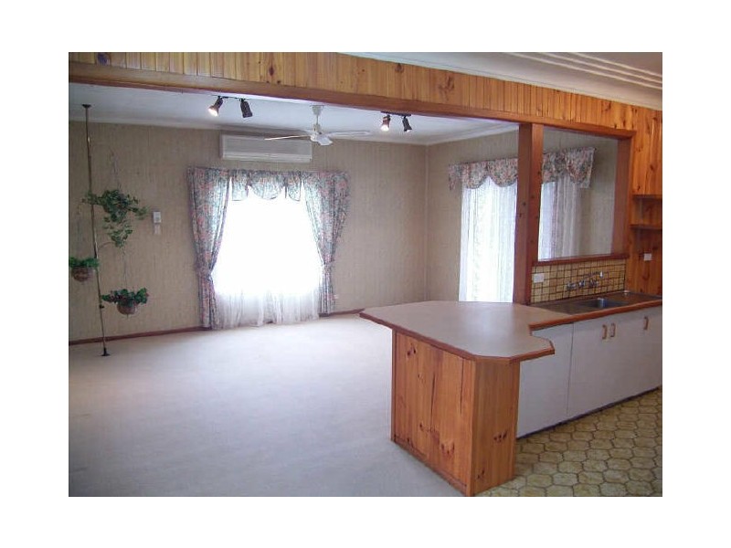 108 Kennedy Street, Picnic Point NSW 2213