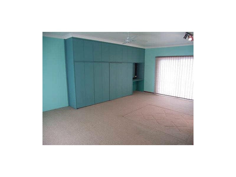 108 Kennedy Street, Picnic Point NSW 2213