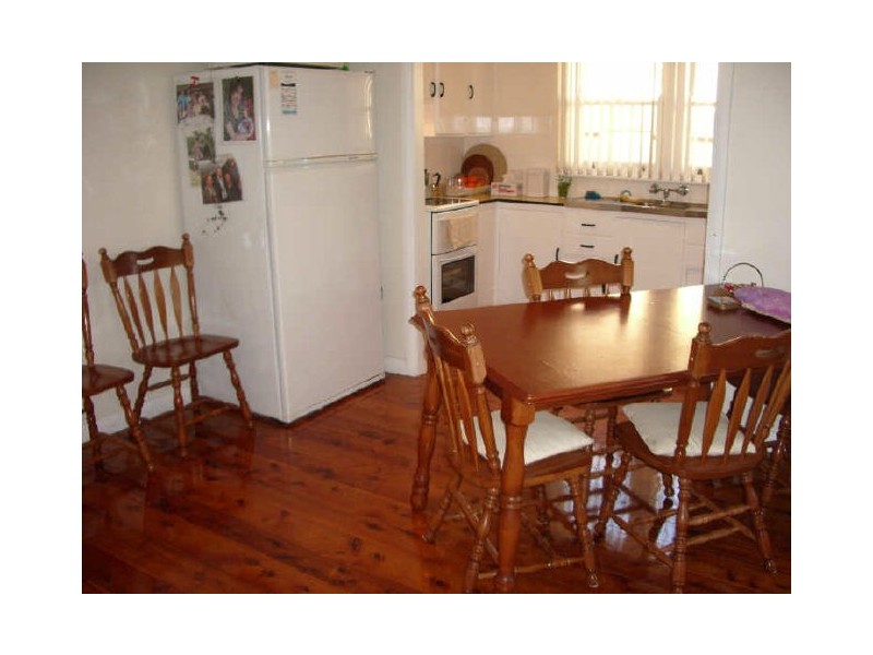 43 Burns Road, Picnic Point NSW 2213