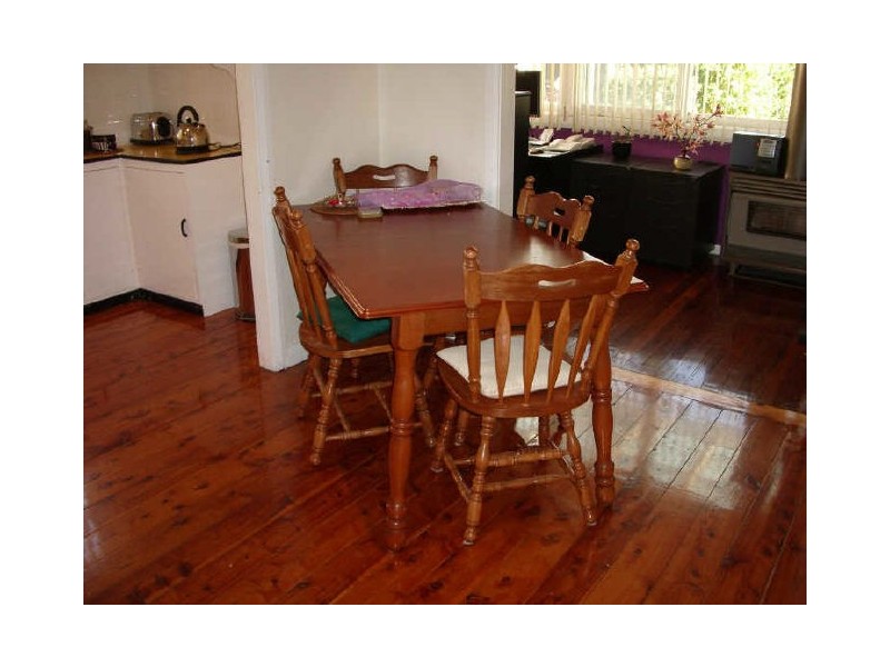 43 Burns Road, Picnic Point NSW 2213