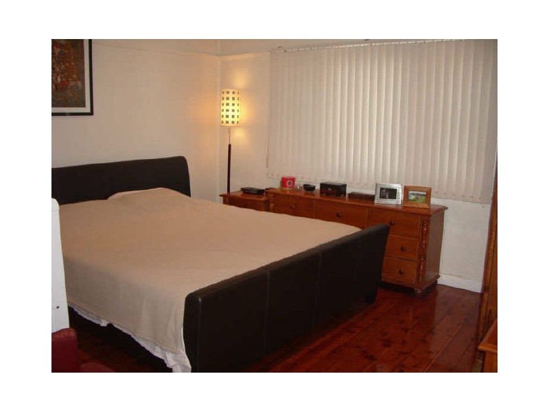 43 Burns Road, Picnic Point NSW 2213